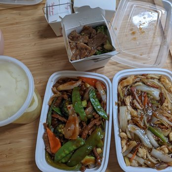 Hop Bo - Beef and broccoli, house special "chow mein", shredded pork with garlic sauce. - Chinese Near Me - Melbourne, Florida