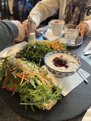 Café Goldegg by null