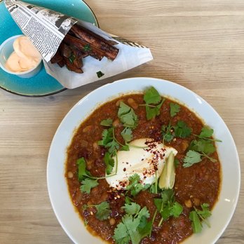 Mahalo - Chili con Aubergine with sweet potato fries.....amazing. - Juice Bars & Smoothies Near Me - Stockholm, Alberta