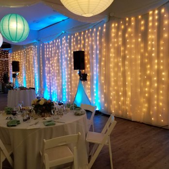 Rhythmic Entertainment - Beach wedding with 2 speaker setup and uplights at Malibu West Beach Club. - DJs Near Me Rhythmic Entertainment - Beach wedding with 2 speaker setup and uplights at Malibu West Beach Club. - DJs Near Me