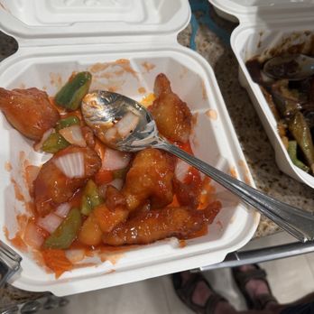 China Boat Restaurant - Sweet and sour pork - Chinese Near Me - Lahaina, Hawaii China Boat Restaurant - Sweet and sour pork - Chinese Near Me - Lahaina, Hawaii