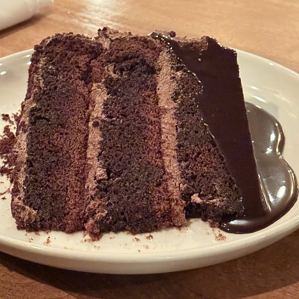 Boeufhaus - Nye chocolate cake - Brasseries Near Me - Chicago, Illinois Boeufhaus - Nye chocolate cake - Brasseries Near Me - Chicago, Illinois