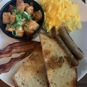 Foxhole Culinary Tavern - Foxhole Sunrise Deluxe - New American Near Me - Austin, Texas Foxhole Culinary Tavern - Foxhole Sunrise Deluxe - New American Near Me - Austin, Texas
