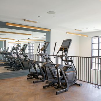Sinclair Cary - fitness center - Apartments Near Me - Cary, North Carolina Sinclair Cary - fitness center - Apartments Near Me - Cary, North Carolina