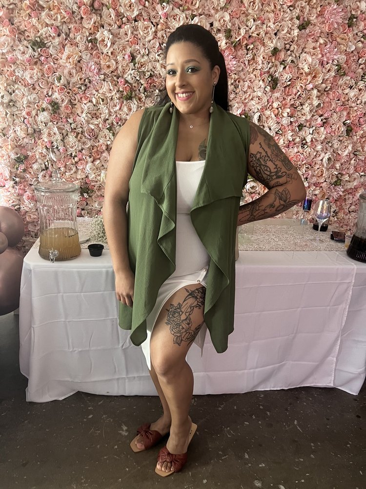 STUDIO SEE Updated August 2024 1409 E Commerce St, San Antonio