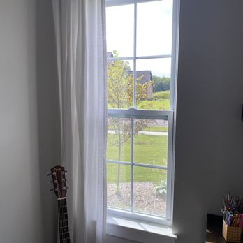 Squeegee Artist Cleaning Services - This particular window always has some hard water overspray from the sprinklers and now its crystal clean! - Window Washing Near Me - Wayne, Michigan