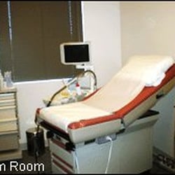 Smriti Nalwa, MD - Exam Room