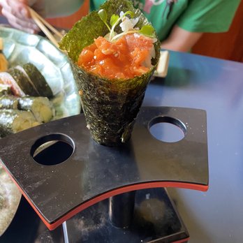 Sushi Hana - Spicy salmon hand roll - Sushi Bars Near Me - Affton, Missouri