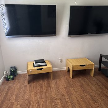 Heroes Electrical Contractors - Electricians Near Me