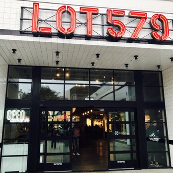 Lot 579 - Food Court Near Me - Huntington Beach, California Lot 579 - Food Court Near Me - Huntington Beach, California