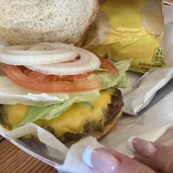 Duck Dive Bar And Grill - Huge burger. Very good.
