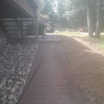 St onge and Sons - Paver walkway - Landscaping Near Me