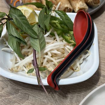 Pho N Mor - Fried spring rolls - Vietnamese Near Me - Glendora, California