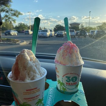 Bahama Buck's - Westminster - On the right: Large guava and natural coconut with vanilla bahama mama rama and princess sprinkles.  Left: large tiger blood and horchata - Desserts Near Me - Westminster, Colorado