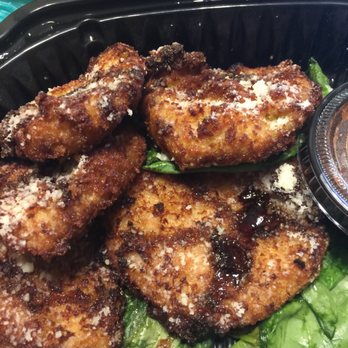 Maxine's On Shine - Fried green tomatoes - New American Near Me - Orlando, Florida
