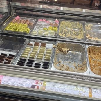 Amorino - Gelato Macarons - Gelato Near Me - San Francisco, California