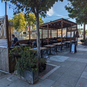 Spinning Bones - 10/14/23 outdoor dining area - New American Near Me - Alameda, California Spinning Bones - 10/14/23 outdoor dining area - New American Near Me - Alameda, California