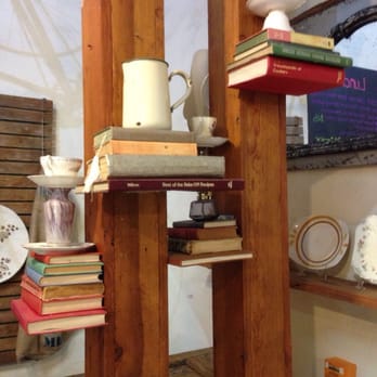 Nosh Barossa - Quirky decor of Nosh - Restaurants Near Me - Tanunda, SA