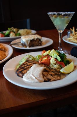 Charleston's Restaurant by null