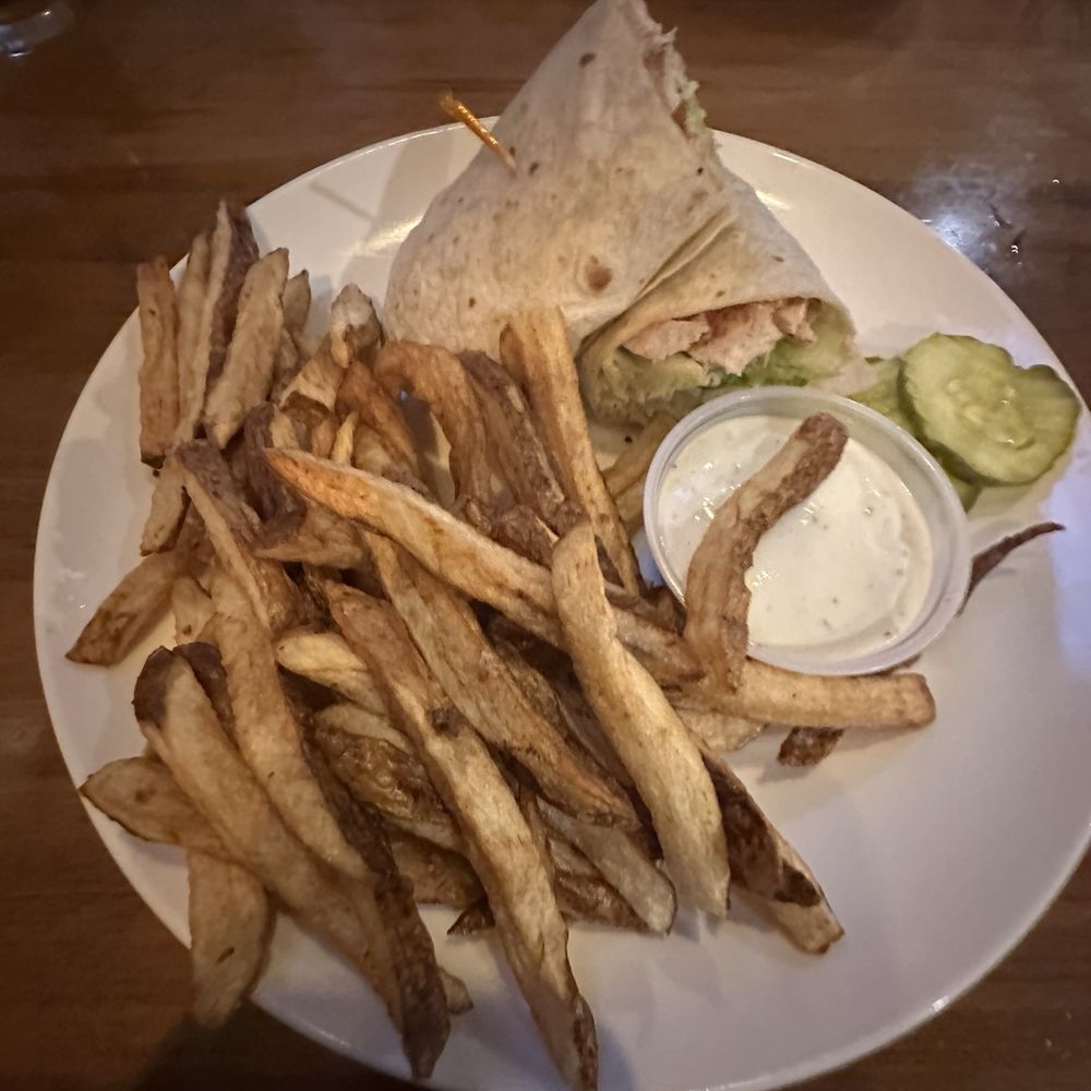 Edwards Restaurant & Lounge - Chicken Caesar wrap - American Near Me - New Castle, Pennsylvania