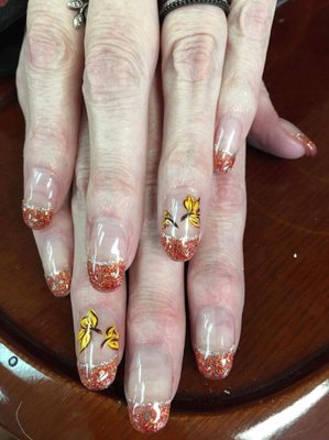 G G Nails by null