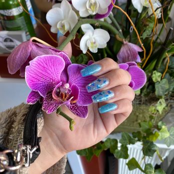 Galaxy Nails & Spa - Absolutely loved my experience with Lily!!! she made my nails super cute and cute suggestions! Definitely would come back to her! - Nail Salons Near Me - Fullerton, California