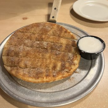 Pizza Place - Pizza Near Me - Tropic, Utah