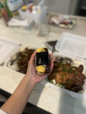 Diamond Head General Store by null