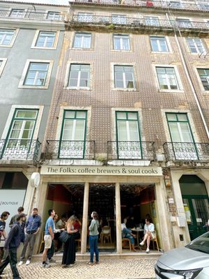 The Folks Сhiado by null