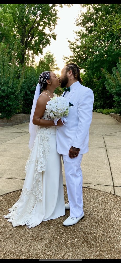 Bluffs On Broadway - wedding in Saint Louis, MO