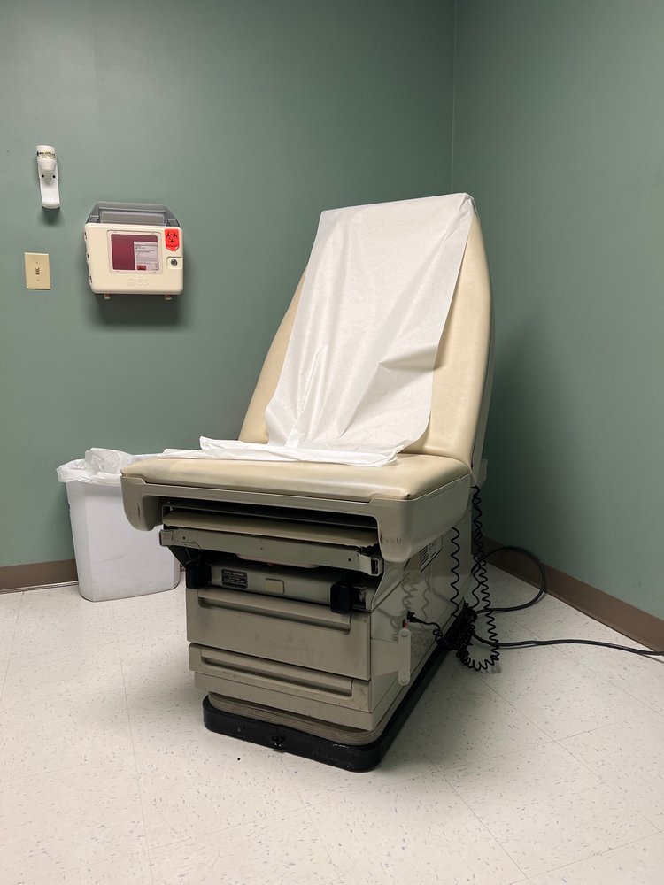 YOUR DOC’S IN Updated September 2024 24 Photos & 19 Reviews 2425