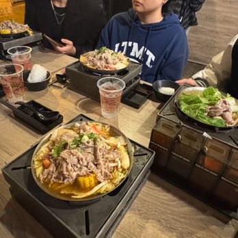 Boiling Point - Taiwanese Near Me - Gardena, California