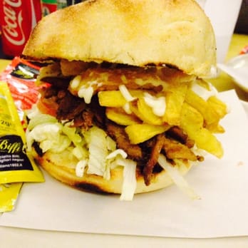 Mastergrill - Panino con Kebab completo provola e maionese - Barbeque Near Me - Villaricca, NA Mastergrill - Panino con Kebab completo provola e maionese - Barbeque Near Me - Villaricca, NA