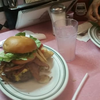 Jackson Hole - Burgers Near Me - East Elmhurst, New York