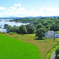 Lough Derg Holiday Houses