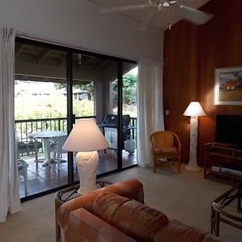 Wailea Ekahi Village - living room and lanai unit 15 D - Resorts Near Me - Kihei, Hawaii Wailea Ekahi Village - living room and lanai unit 15 D - Resorts Near Me - Kihei, Hawaii