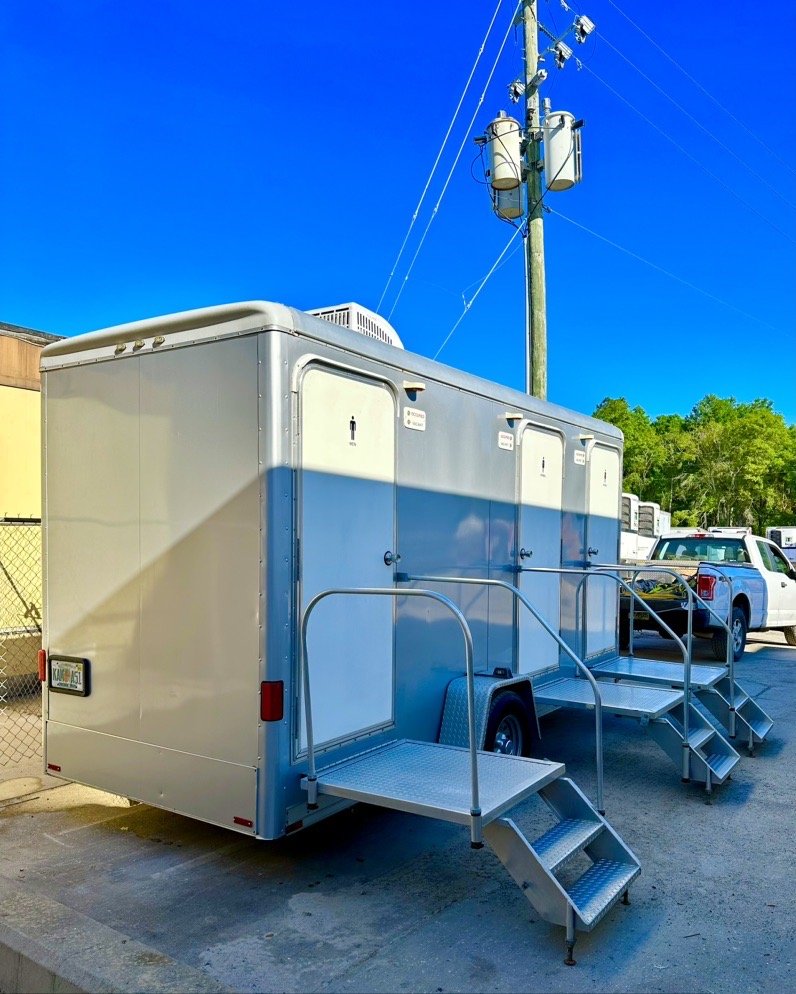 WHITEWATER UTILITIES DeLand, Florida Party Equipment Rentals