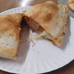 Giorgio's Pizza - Calzone