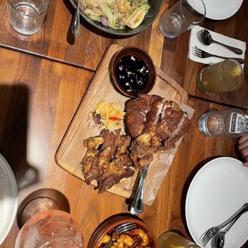 Avenida Restaurant - Filipino Near Me - San Mateo, California