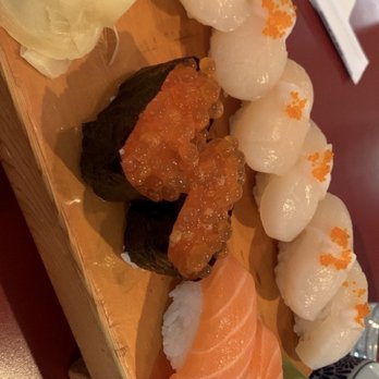 Sakuma Japanese Restaurant - Scallops, salmon, salmon roe - Japanese Near Me - Mukilteo, Washington