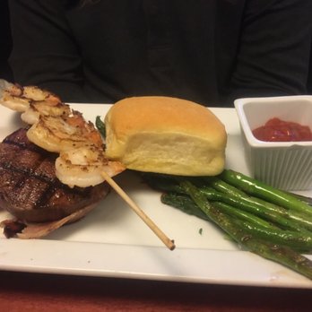 Bowen's Landing - Seafood Near Me - Inman, South Carolina