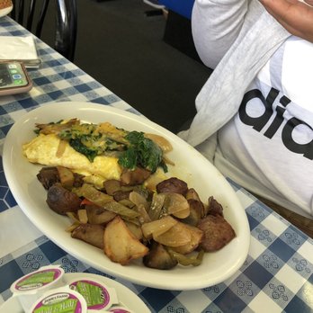 Sara's Kitchen - Omelet and homefries - American Near Me - Santa Clara, California Sara's Kitchen - Omelet and homefries - American Near Me - Santa Clara, California
