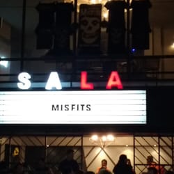 Misfits Sold Out carajo, al fin, estatus amarrandome las botad para el slam!
