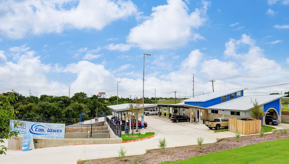 COOL WAVES EXPRESS CAR WASH Updated October 2024 101 River Oaks Cv, Texas Car