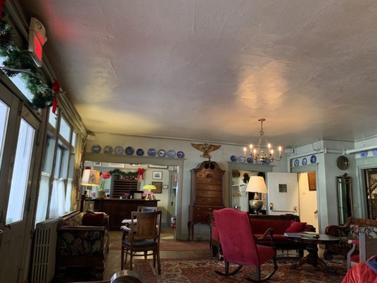 The Red Lion Inn by null