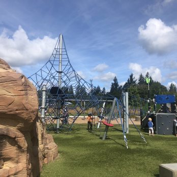 Covington Community Park - Pan view of the park - Parks Near Me - Kent, Washington