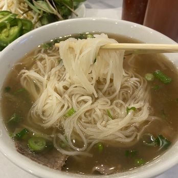 Pho Queen - No 7. Pho Tai Chin (M)- $14.75 - Vietnamese Near Me - Pleasanton, California