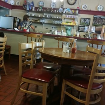 Patricia's Restaurant - Down home feel - Diners Near Me - New Haven, Connecticut Patricia's Restaurant - Down home feel - Diners Near Me - New Haven, Connecticut