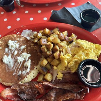 The Friendly Toast - My combo meal! - Breakfast & Brunch Near Me - Dedham, Massachusetts The Friendly Toast - My combo meal! - Breakfast & Brunch Near Me - Dedham, Massachusetts