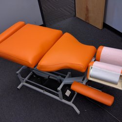 Advantage Mobile Upholstery - Fun and Funky Colors on a Chiropractic Table